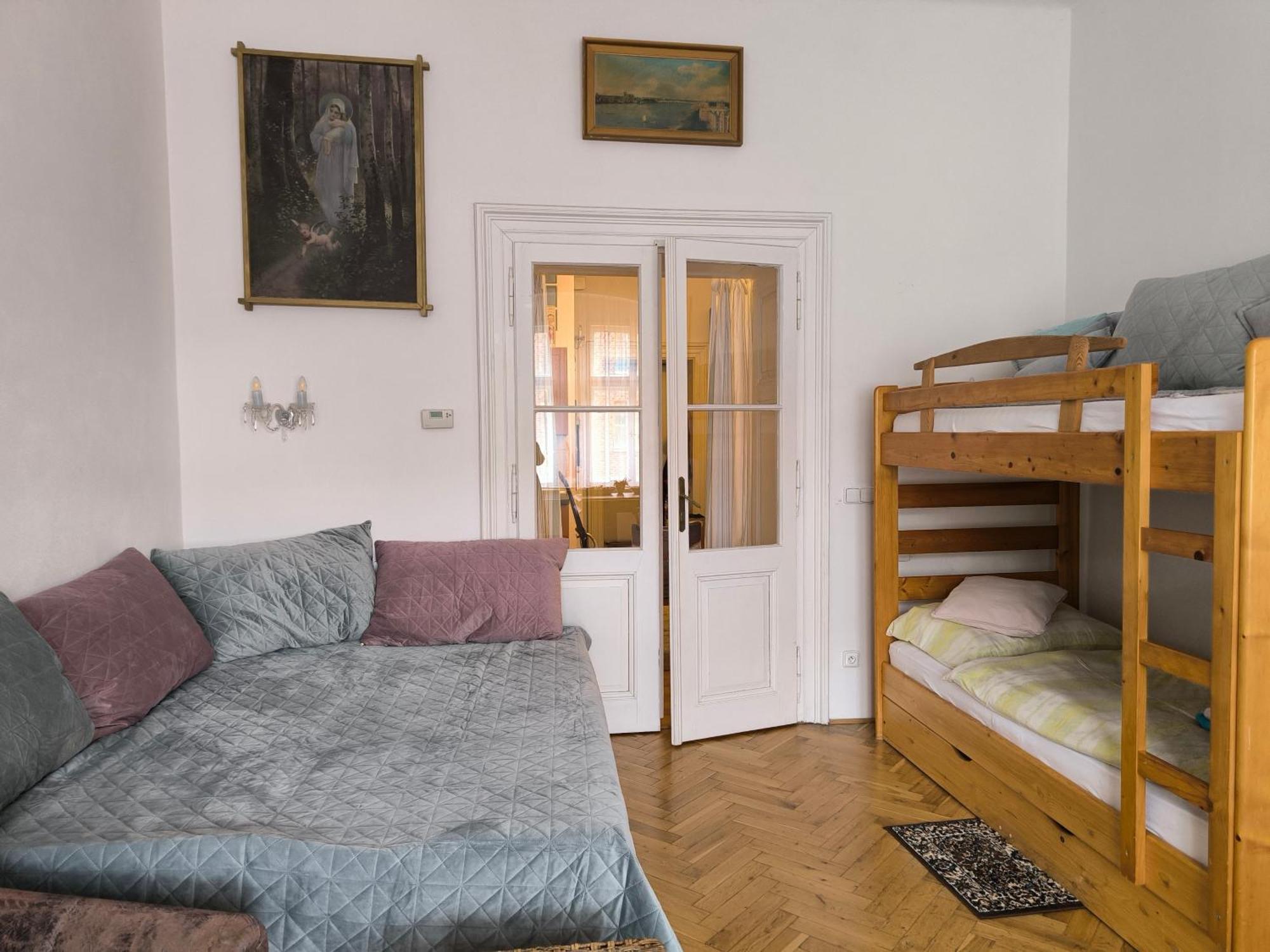 Valentinka Minutes Away From Charles Bridge Apartamento Praga